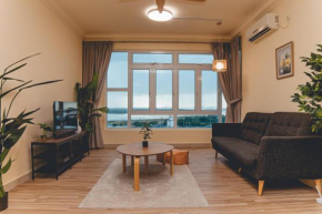 GoldenSand Seaview 6pax 2BR MUJI by Our Stay